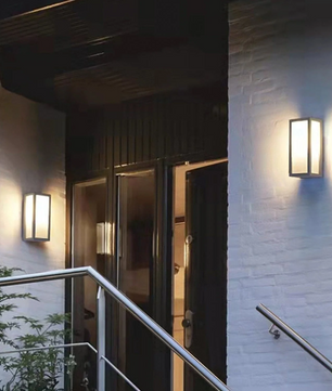 Amsel Outdoor Wall Light