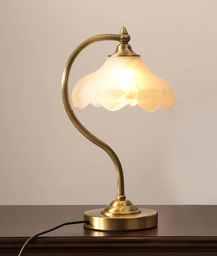 Magnolya Flower Table Lamp