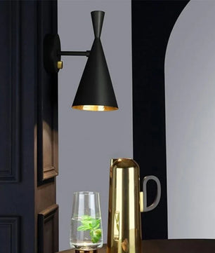 Beat Wall Lamp
