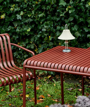 Mousqueton Outdoor Built-in Battery Table Lamp