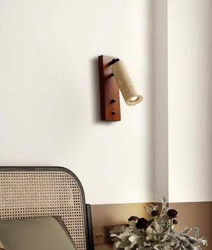 Ouglres Wall Lamp