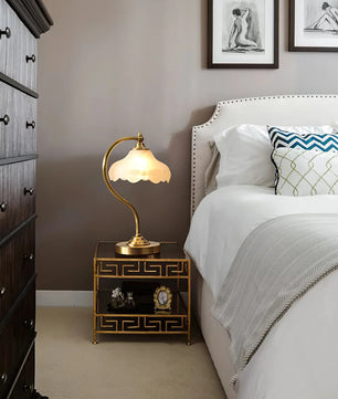 Magnolya Flower Table Lamp