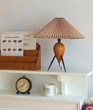 Makie Table Lamp