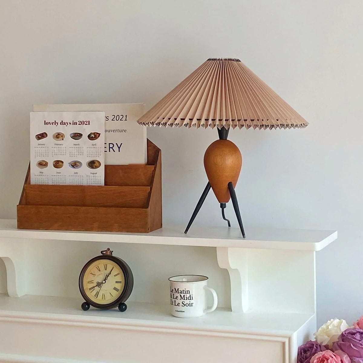 Makie Table Lamp