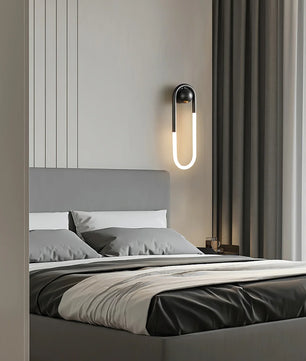 Rudi Loop Wall Lamp