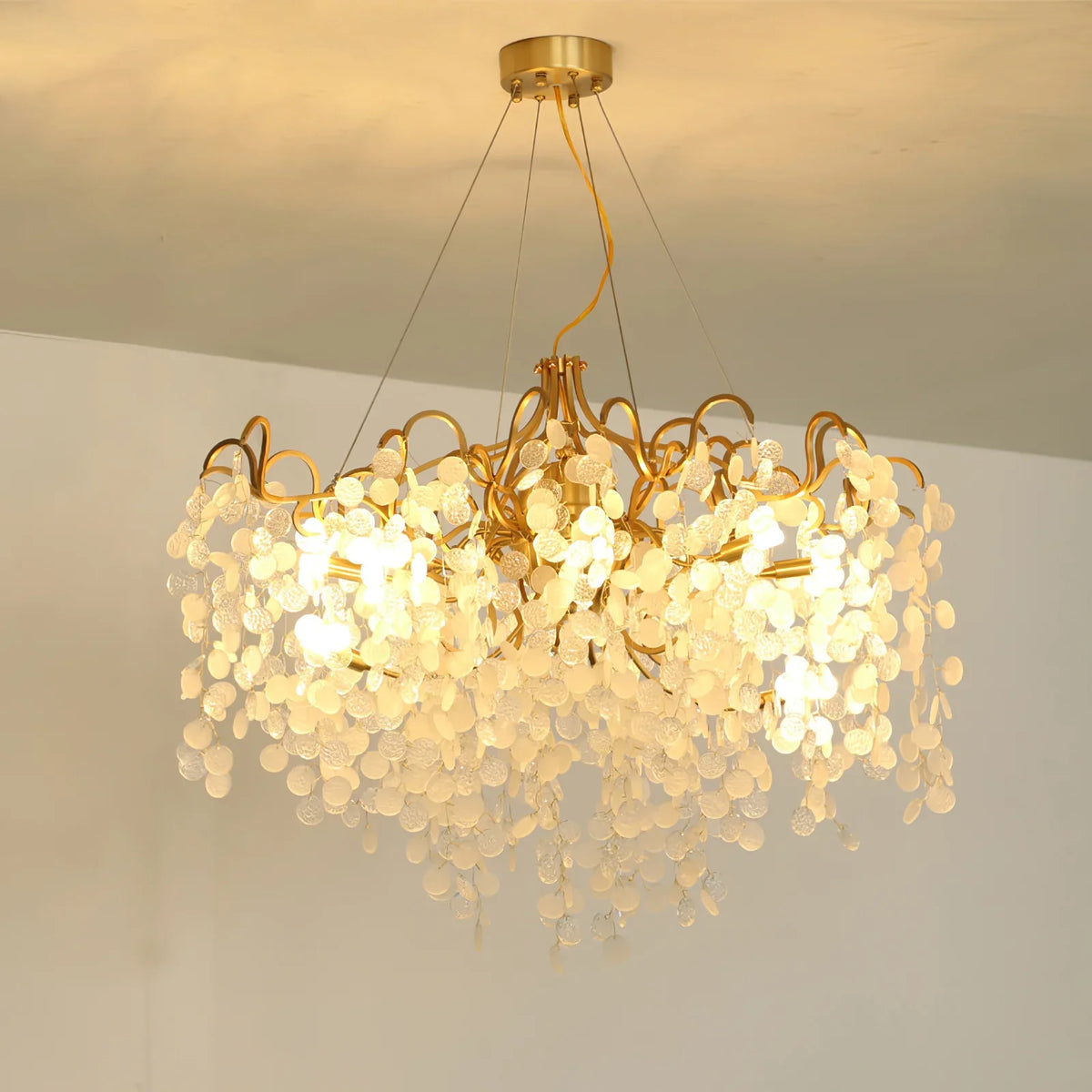Shiro Noda Round Chandelier – Modern Brass & Glass Globe Ceiling Light for Dining Room