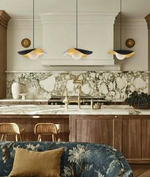 Curved Shell Pendant Light