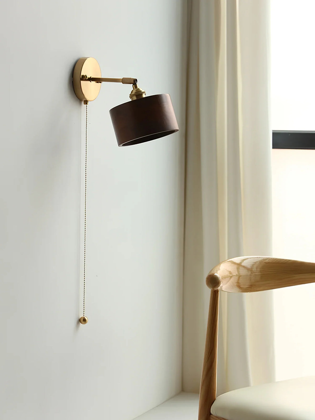 Rotatable Wooden Wall Lamp