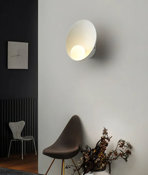 Musa Wall Lamp
