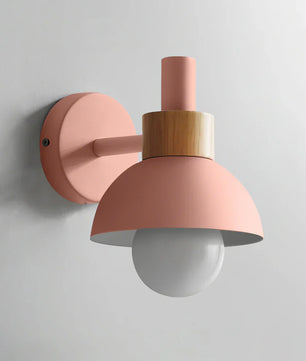 Fanta Wall Lamp