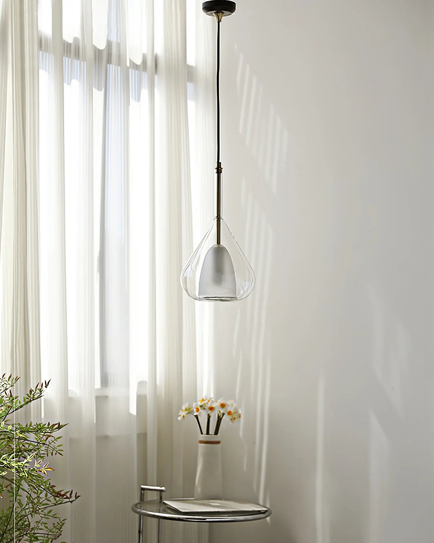 Lila Pendant Lamp