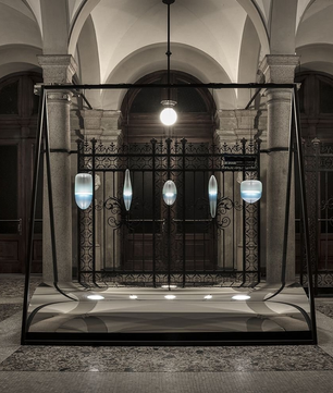 Flow  Suspension Pendant Light