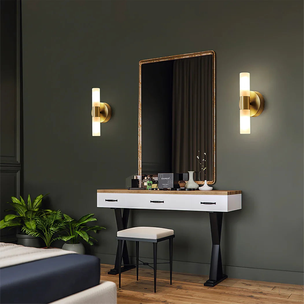 Barton Wall Lamp