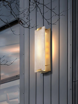 Roux Wall Lamp