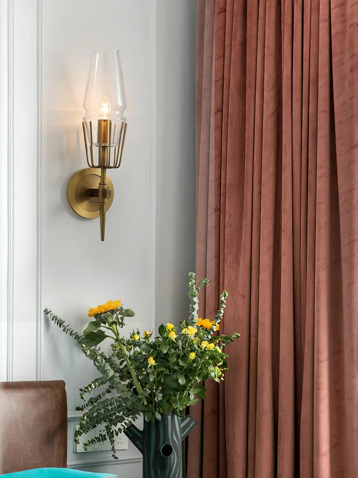 Chaillot Wall Lamp