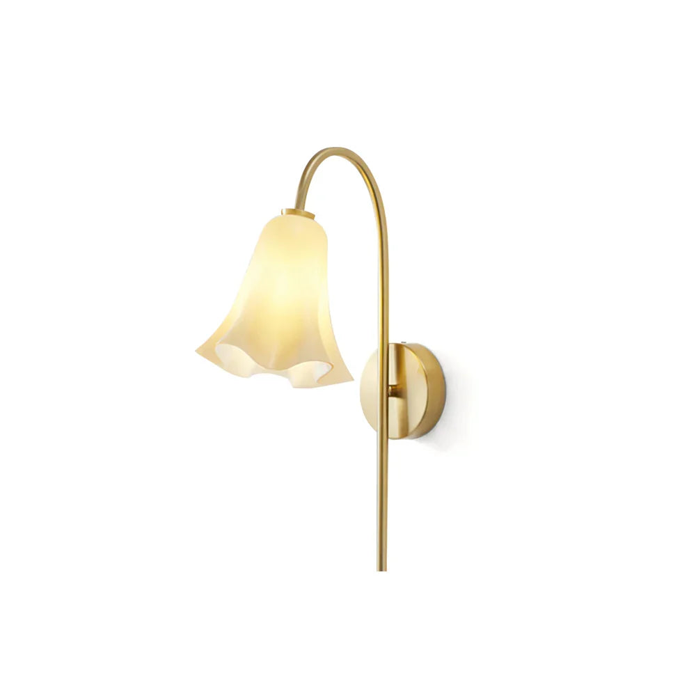 Flora Wall Lamp