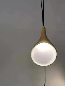 Conica Pendant Light