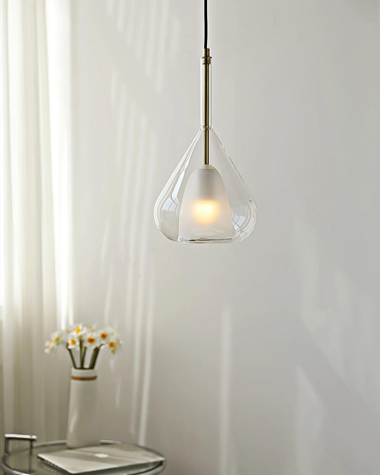 Lila Pendant Lamp