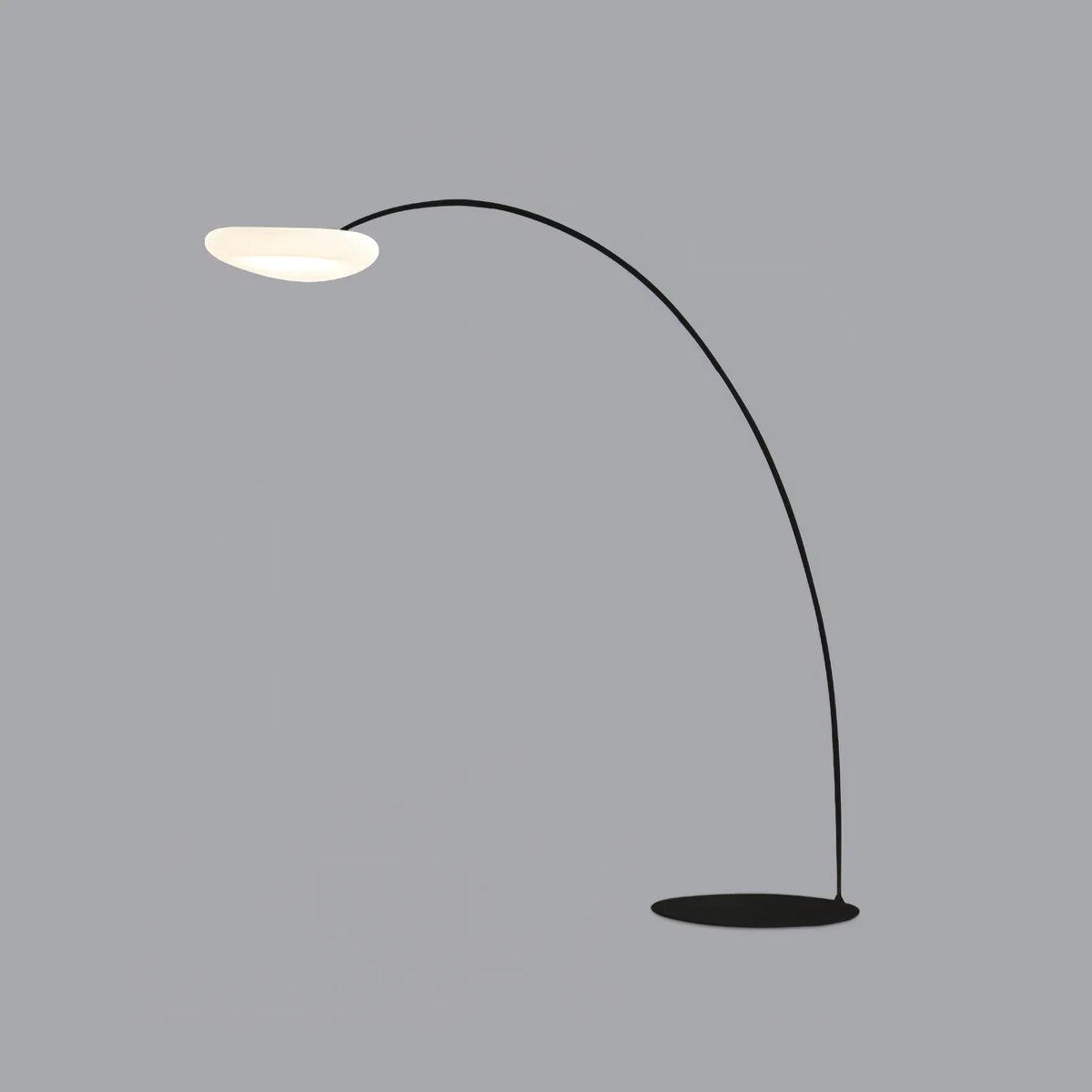 Mr Magoo Floor Lamp – Modern Minimalist Tall Standing Lamp for Living Room, Black & White