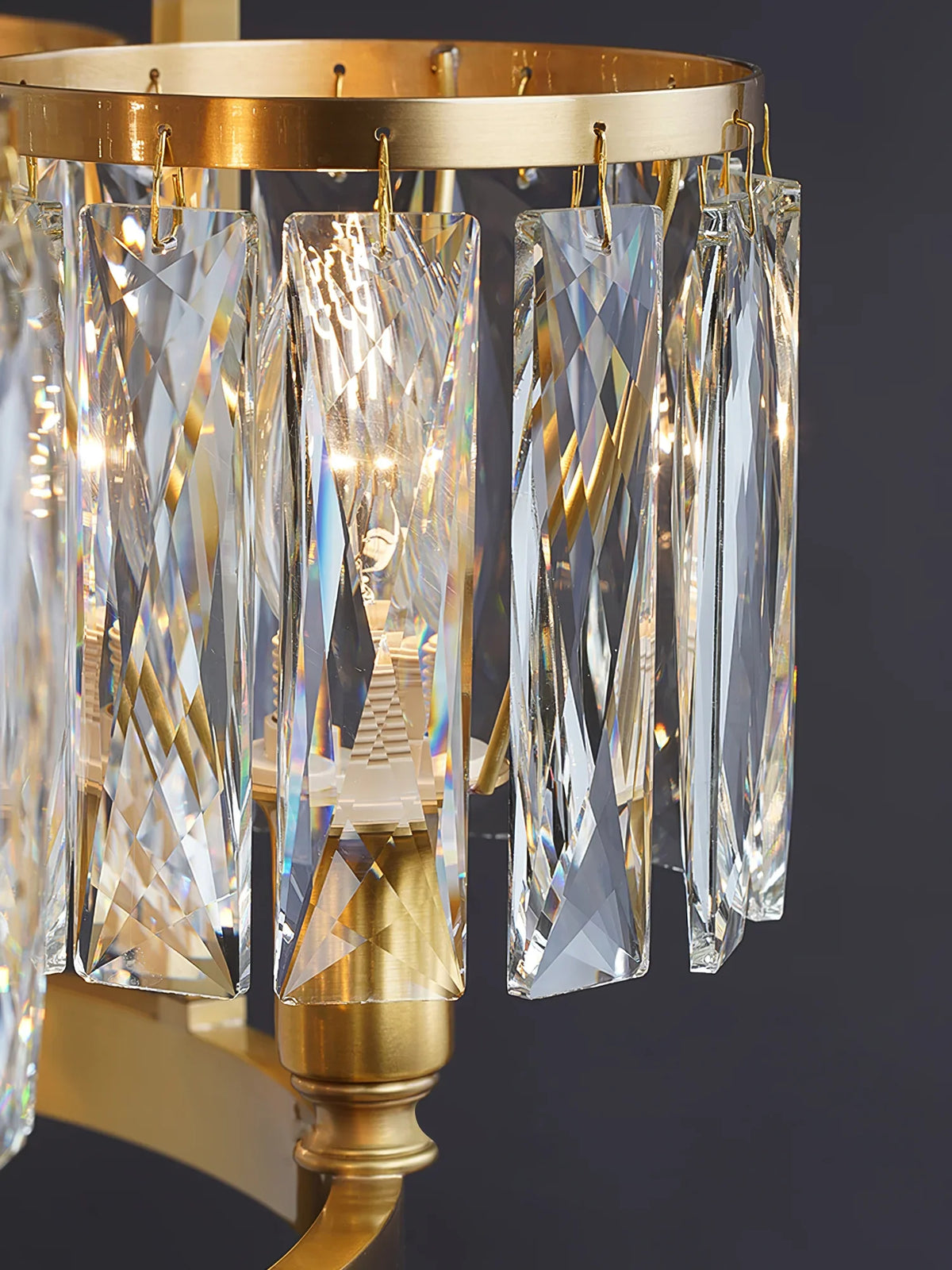 Crystal Bird Chandelier – Modern Brass & Crystal Ceiling Light for Dining Room, 4–6 Lights
