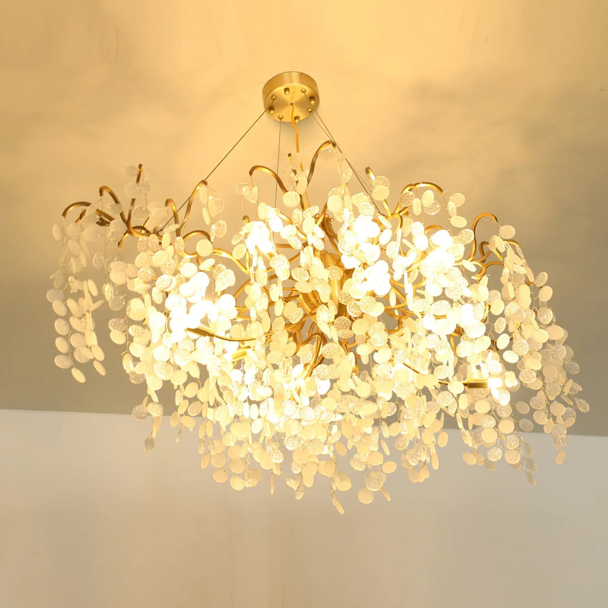 Shiro Noda Round Chandelier – Modern Brass & Glass Globe Ceiling Light for Dining Room