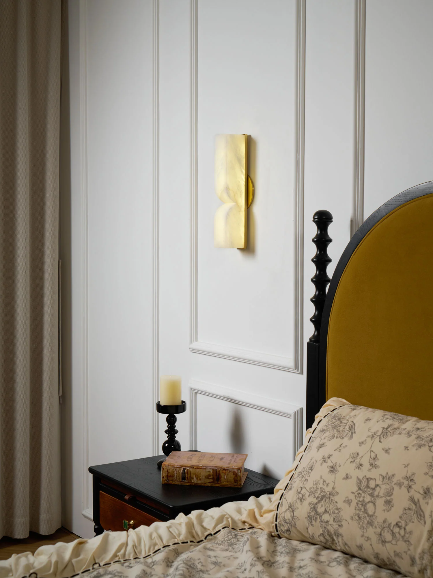 Up Down alabster Wall Sconce