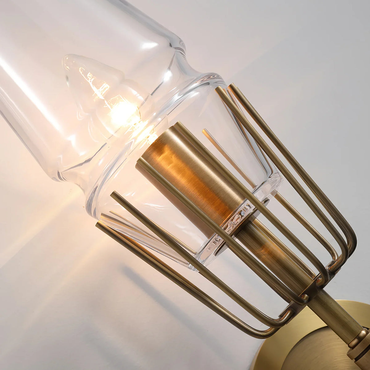 Chaillot Wall Lamp