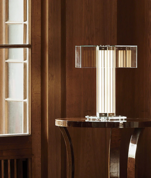 Super Wire Glass Table Lamp