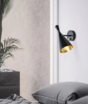 Beat Wall Lamp