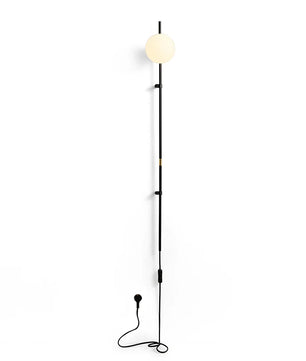 Lynea Wall Lamp