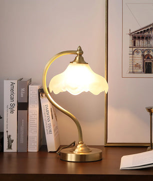 Magnolya Flower Table Lamp