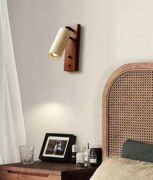 Ouglres Wall Lamp