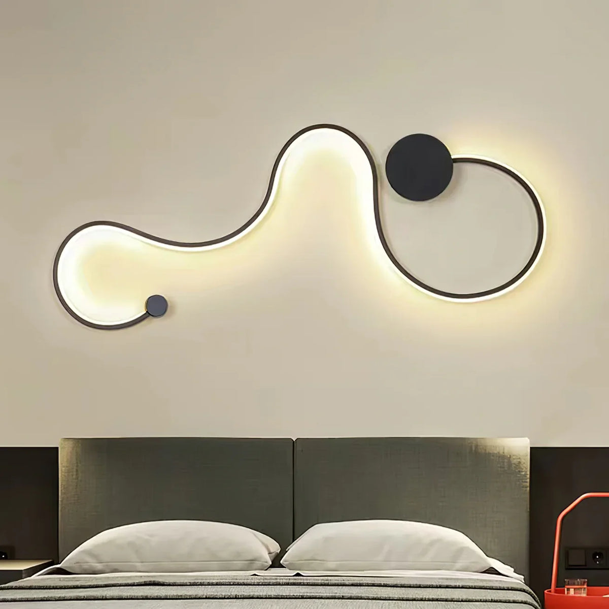 Snake Wall Lamp