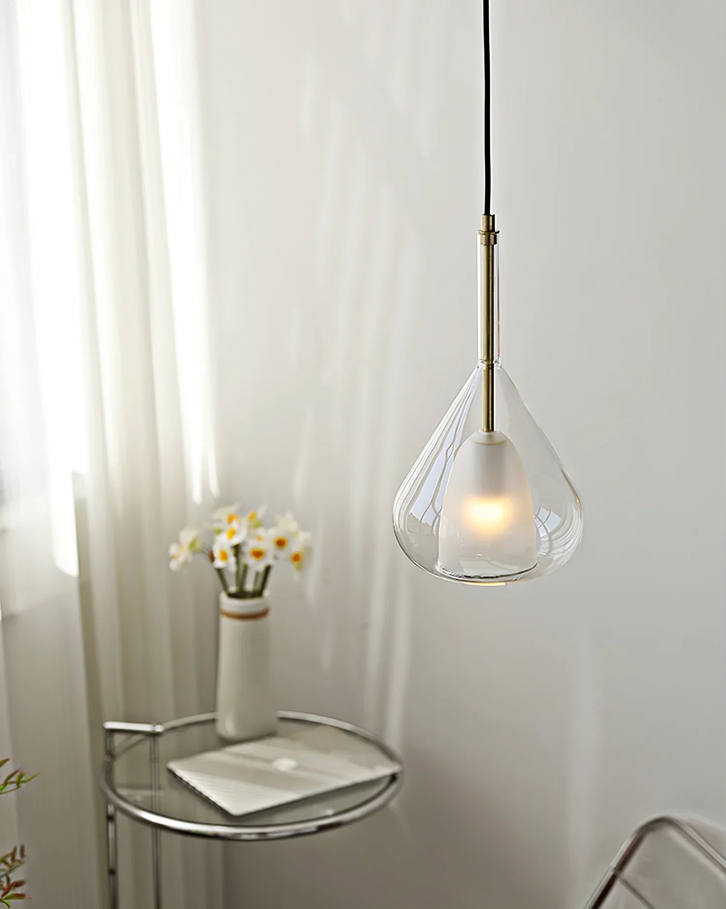 Lila Pendant Lamp