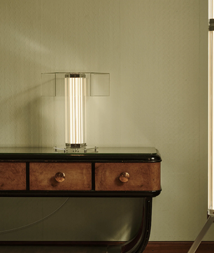Super Wire Glass Table Lamp