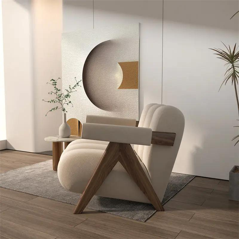 Minimalist Lounge Chair