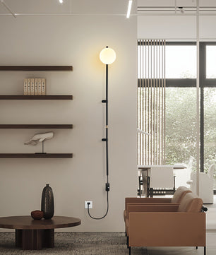 Lynea Wall Lamp