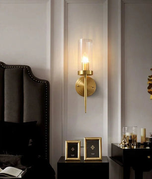 Alouette Wall Lamp