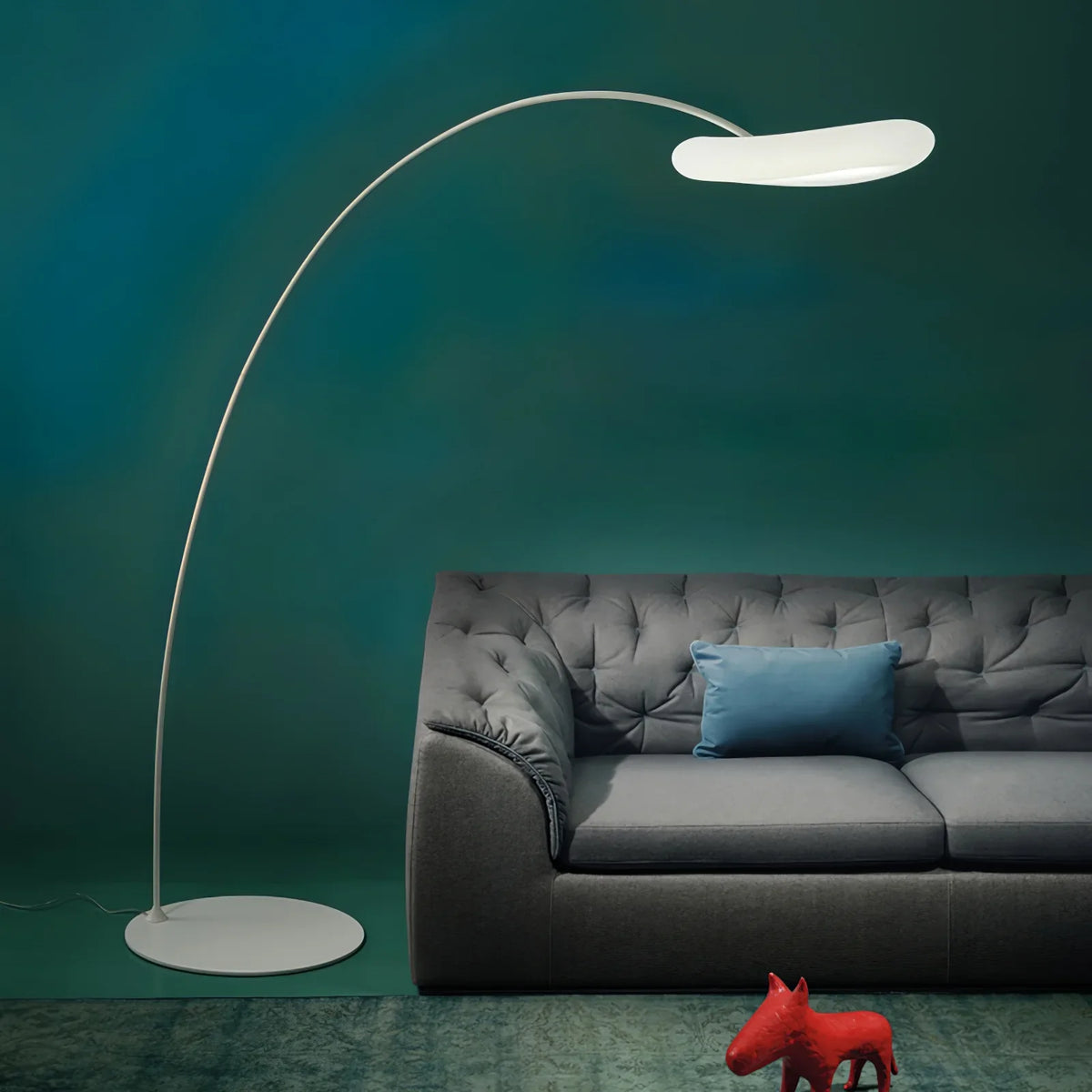 Mr Magoo Floor Lamp – Modern Minimalist Tall Standing Lamp for Living Room, Black & White