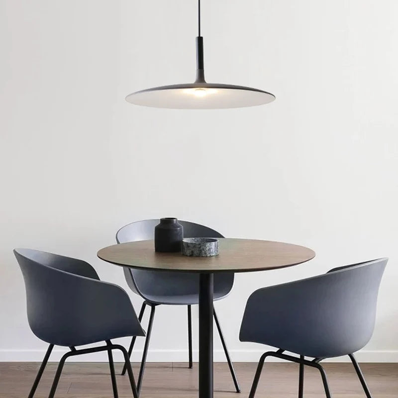 Aplomb Large Pendant Light