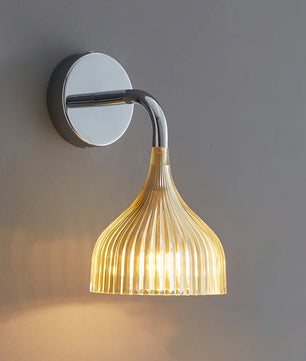 E Wall Lamp