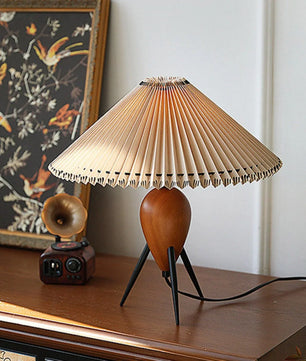 Makie Table Lamp