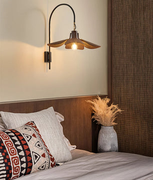 Riankh Wall Lamp