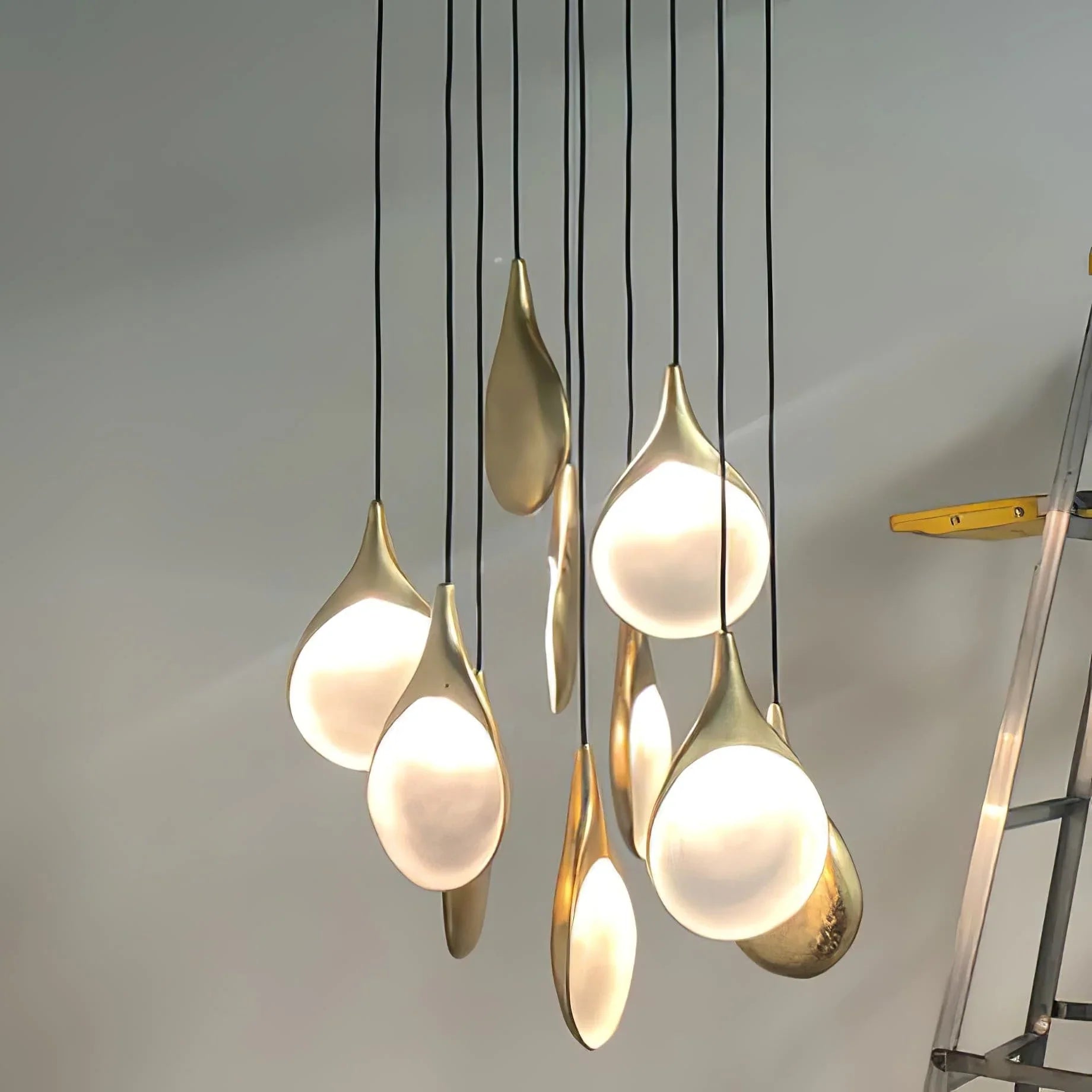 Conica Pendant Light
