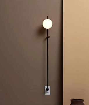 Lynea Wall Lamp