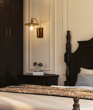 Runia Wall Lamp