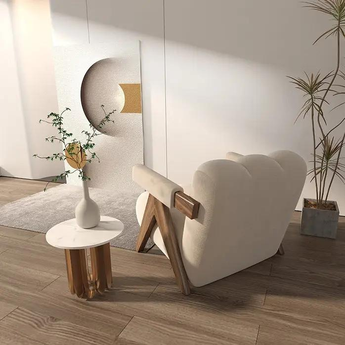 Minimalist Lounge Chair