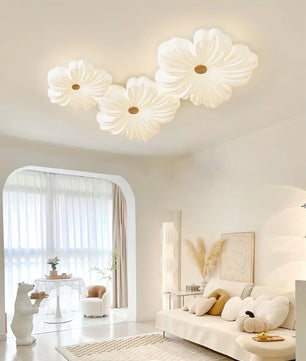 Cream Flower Ceiling Lamp
