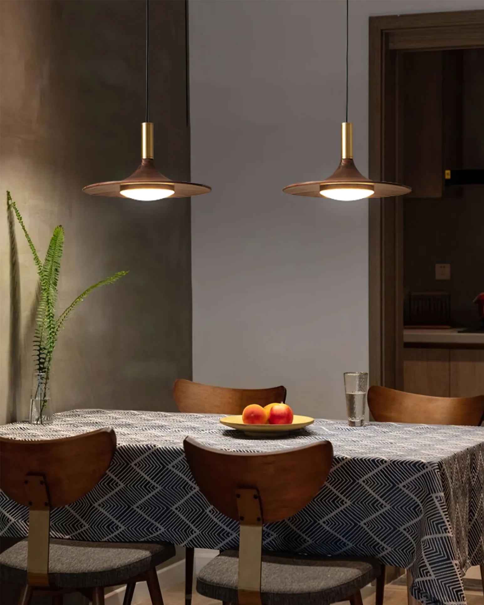 Nano Swing Arm Pendant Light