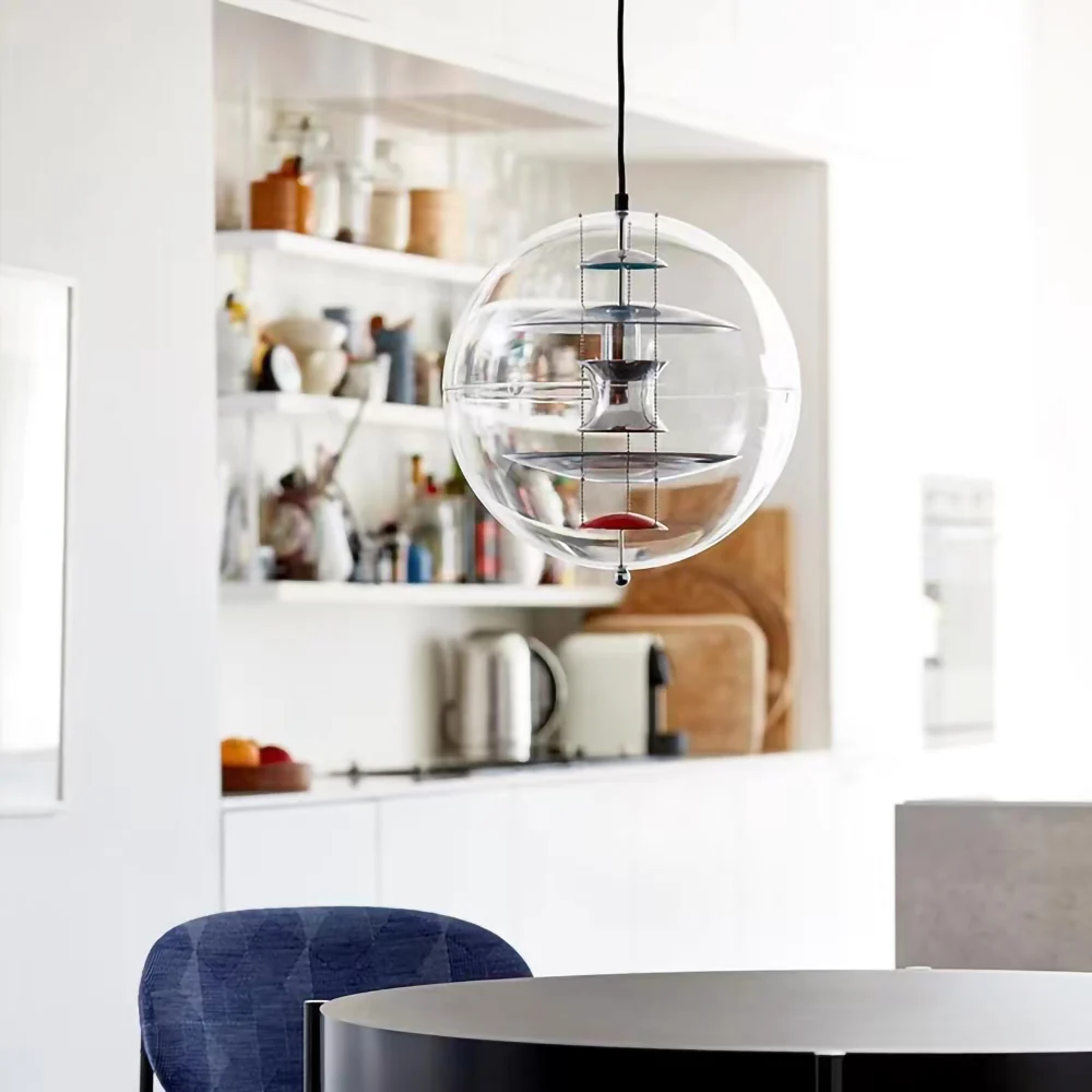 VP Globe Pendant Light